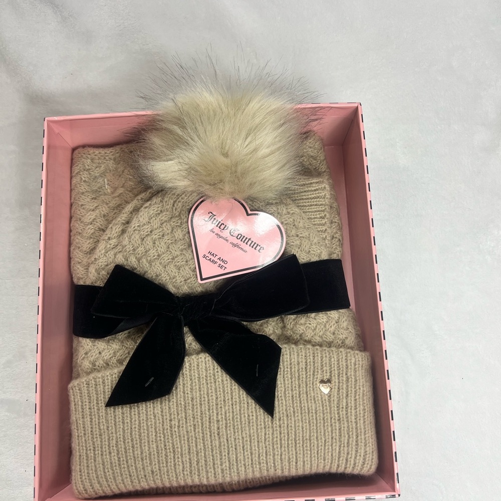 Juicy Couture Kids' Beige Knit Beanie with Black Bow